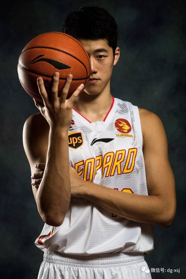 爱游戏登陆入口包含德甲赛程吃紧，深圳男篮转会期强势反弹，震撼外界，资深球员宣示担当的词条