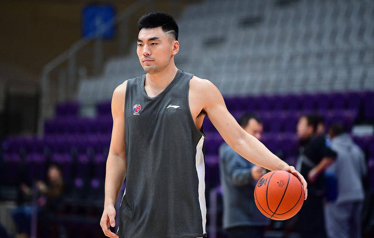 关于辽宁本钢训练开放日,关键时刻遗憾出局引欢呼,CBA常规赛在即,身体对抗强度拉满的信息 关于辽宁本钢训练开放日,关键时刻遗憾出局引欢呼,CBA常规赛在即,身体对抗强度拉满的信息